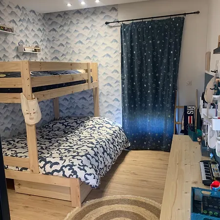 Maison Proche 24h 빌라 Changé